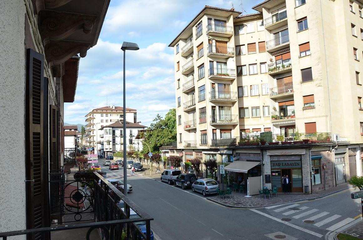 Apartamentos Elizondo Luaran gambar