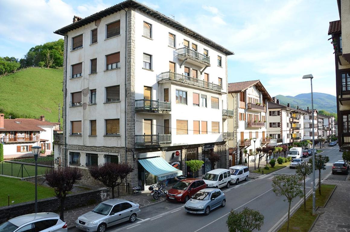 Apartamentos Elizondo Luaran gambar